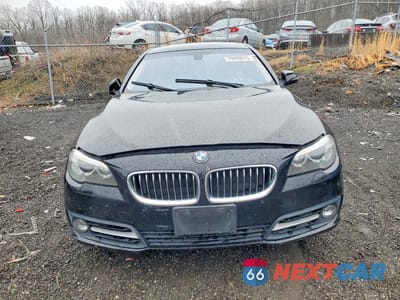 Piąte zdjęcie samochodu w środku: 2016 BMW 528 I VIN:WBA5A5C55GG347507 - miniatura