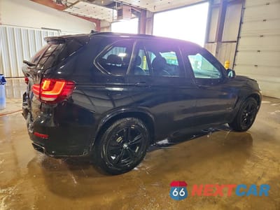 Trzecie zdjęcie samochodu z tyłu: 2018 BMW X5 XDRIVE35I VIN:5UXKR0C53J0X88990 - miniatura