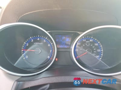 Zdjęcie 9 z 13 samochodu: 2014 HYUNDAI TUCSON VIN:KM8JU3AG0EU907431 - miniatura