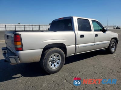 Trzecie zdjęcie samochodu z tyłu: 2005 GMC NEW SIERRA C1500 VIN:2GTEC13T851154766 - miniatura
