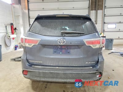 Zdjęcie 6 z 12 samochodu: 2015 TOYOTA HIGHLANDER XLE VIN:5TDJKRFH0FS150812 - miniatura