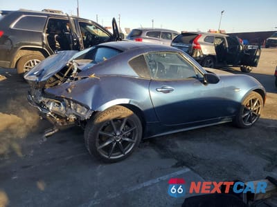 Trzecie zdjęcie samochodu z tyłu: 2018 MAZDA MX-5 MIATA GRAND TOURING VIN:JM1NDAM7XJ0201395 - miniatura