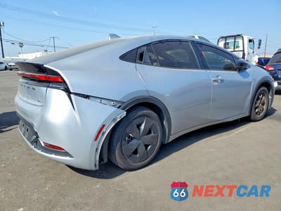 Trzecie zdjęcie samochodu z tyłu: 2023 TOYOTA PRIUS LE VIN:JTDACAAU2P3012517 - miniatura