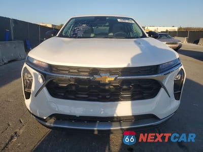 Piąte zdjęcie samochodu w środku: 2024 CHEVROLET TRAX LS VIN:KL77LFE23RC123318 - miniatura