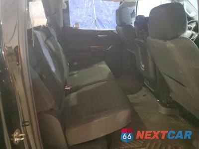 Zdjęcie 10 z 11 samochodu: 2021 CHEVROLET SILVERADO K1500 RST VIN:3GCUYEED1MG387968 - miniatura