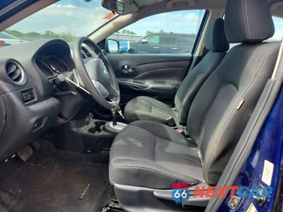 Zdjęcie 7 z 12 samochodu: 2019 NISSAN VERSA SV VIN:3N1CN7AP8KL878156 - miniatura