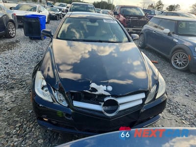 Piąte zdjęcie samochodu w środku: 2010 MERCEDES-BENZ E 350 VIN:WDDKJ5GB5AF005791 - miniatura