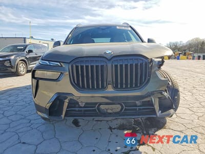 Piąte zdjęcie samochodu w środku: 2026 BMW X7 XDRIVE40I VIN:5UX23EM09T9122118 - miniatura