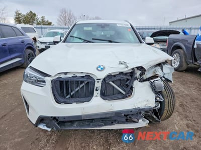 Piąte zdjęcie samochodu w środku: 2023 BMW X3 VIN:5UX53DP05P9R62129 - miniatura
