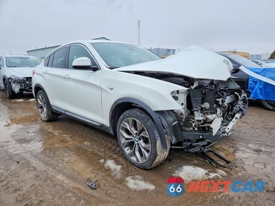 Czwarte zdjęcie samochodu z boku: 2016 BMW X4 XDRIVE28I VIN:5UXXW3C50G0M89689 - miniatura