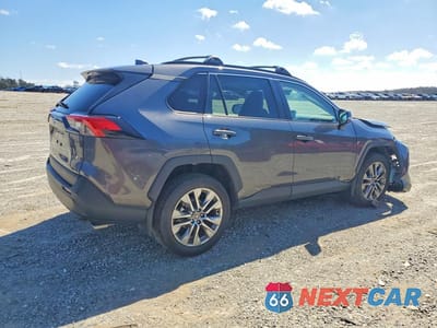 Trzecie zdjęcie samochodu z tyłu: 2024 TOYOTA RAV4 XLE PREMIUM VIN:2T3C1RFV6RC290059 - miniatura