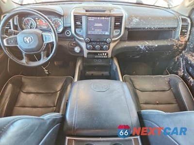 Zdjęcie 8 z 12 samochodu: 2022 RAM 1500 LARAMIE VIN:1C6RREJT0NN304448 - miniatura