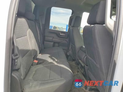 Zdjęcie 10 z 12 samochodu: 2022 CHEVROLET SILVERADO K2500 HEAVY DUTY VIN:1GC5YLE7XNF292184 - miniatura