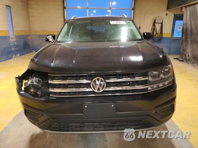 Piąte zdjęcie samochodu w środku: 2018 VOLKSWAGEN ATLAS VIN:1V2HR2CA4JC502453 - miniatura
