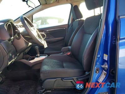 Zdjęcie 7 z 12 samochodu: 2015 HONDA FIT LX VIN:3HGGK5H55FM758445 - miniatura