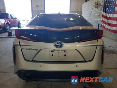 Zdjęcie 6 z 12 samochodu: 2017 TOYOTA PRIUS PRIME ADVANCED VIN:JTDKARFP8H3055546 - miniatura