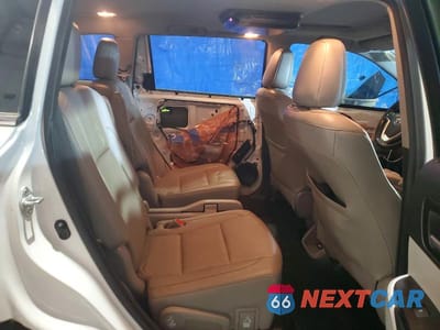 Zdjęcie 11 z 13 samochodu: 2017 TOYOTA HIGHLANDER XLE VIN:5TDJZRFH0HS518825 - miniatura