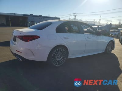 Trzecie zdjęcie samochodu z tyłu: 2024 MERCEDES-BENZ C 300 4MATIC VIN:W1KAF4HB6RR160088 - miniatura