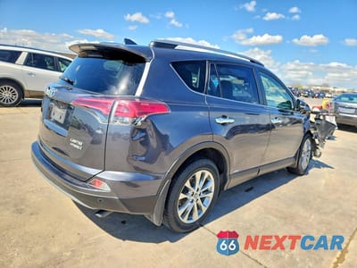 Trzecie zdjęcie samochodu z tyłu: 2017 TOYOTA RAV4 HYBRID LIMITED VIN:JTMDJREV1HD107201 - miniatura