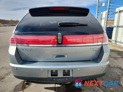 Zdjęcie 6 z 13 samochodu: 2007 LINCOLN TOWNHOUSE MKX VIN:2LMDU88C27BJ24945 - miniatura