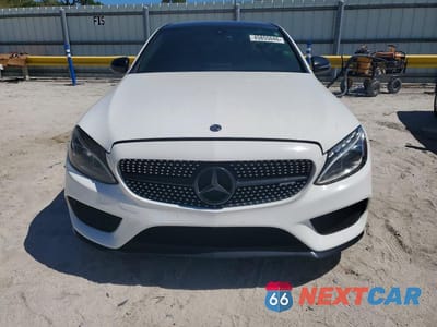 Piąte zdjęcie samochodu w środku: 2018 MERCEDES-BENZ C 43 4MATIC AMG VIN:55SWF6EB0JU268649 - miniatura