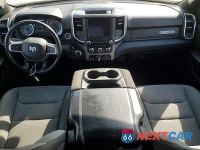 Zdjęcie 8 z 12 samochodu: 2023 RAM 1500 BIG HORN VIN:1C6RREFT0PN614336 - miniatura