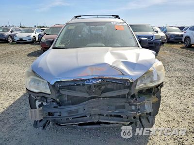 Piąte zdjęcie samochodu w środku: 2015 SUBARU FORESTER 2.5I VIN:JF2SJABC6FH435975 - miniatura