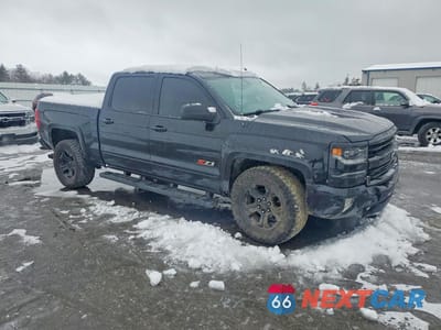 Czwarte zdjęcie samochodu z boku: 2017 CHEVROLET SILVERADO K1500 LTZ VIN:3GCUKSEC7HG334091 - miniatura