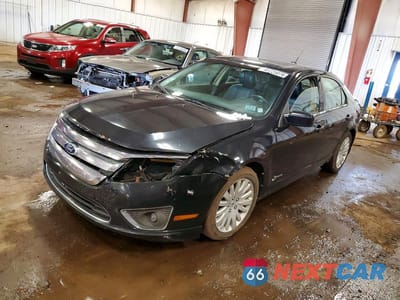 2010 FORD FUSION HYBRID 3FADP0L33AR431233 - główne zdjęcie licytacji z USA - miniatura