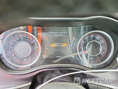 Zdjęcie 9 z 13 samochodu: 2016 DODGE CHALLENGER SXT VIN:2C3CDZAG2GH130972 - miniatura