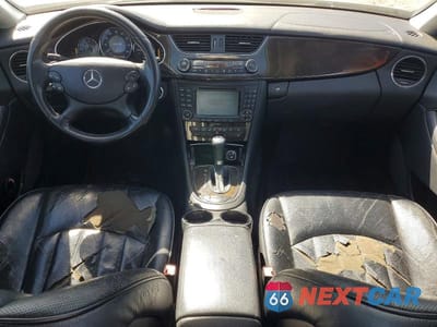 Zdjęcie 8 z 11 samochodu: 2008 MERCEDES-BENZ CLS 550 VIN:WDDDJ72X78A129219 - miniatura