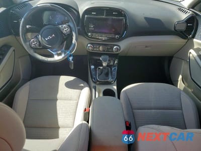 Zdjęcie 8 z 13 samochodu: 2024 KIA SOUL EX VIN:KNDJ33AU1R7228415 - miniatura