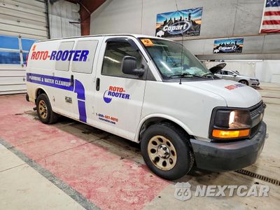 Czwarte zdjęcie samochodu z boku: 2014 CHEVROLET EXPRESS G1500 VIN:1GCSGAFX4E1145316 - miniatura
