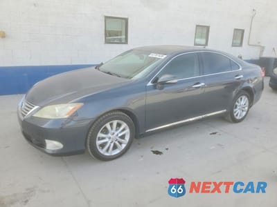 2011 LEXUS ES 350 BASE JTHBK1EGXB2423513 - główne zdjęcie licytacji z USA - miniatura