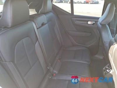 Zdjęcie 10 z 12 samochodu: 2024 VOLVO XC40 CORE VIN:YV4L12UK0R2203308 - miniatura