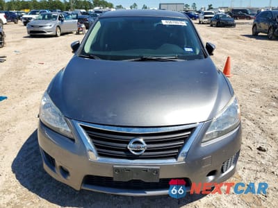 Piąte zdjęcie samochodu w środku: 2015 NISSAN SENTRA SR VIN:3N1AB7APXFY230388 - miniatura