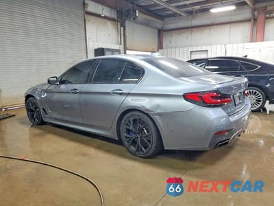 Drugie zdjęcie samochodu z przodu: 2021 BMW M550XI VIN:WBA13BK05MCF89684 - miniatura