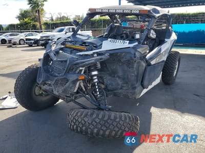 Zdjęcie 10 z 11 samochodu: 2023 CAN-AM MAVERICK X3 DS TURBO RR VIN:3JBVGAV27PE000163 - miniatura