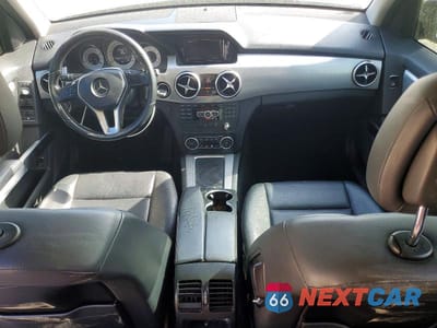 Zdjęcie 8 z 13 samochodu: 2015 MERCEDES-BENZ GLK 350 VIN:WDCGG5HB8FG426994 - miniatura