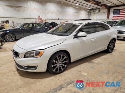 2016 VOLVO S60 PLATINUM LYV612TM4GB104358 - główne zdjęcie licytacji z USA - miniatura