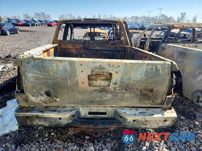 Zdjęcie 6 z 12 samochodu: 2008 NISS TITAN XE VIN:1N6BA07D28N302478 - miniatura