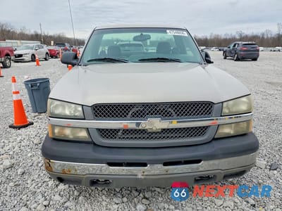 Piąte zdjęcie samochodu w środku: 2004 CHEVROLET SILVERADO C1500 VIN:1GCEC14X44Z292229 - miniatura