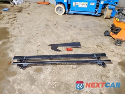 Zdjęcie 13 z 13 samochodu: 2015 GMC YUKON XL K1500 SLT VIN:1GKS2HKC1FR572373 - miniatura