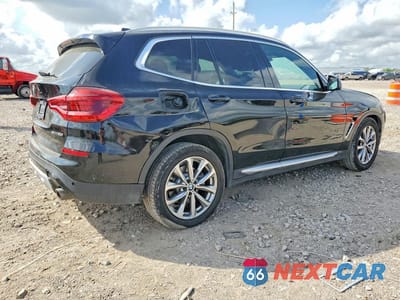 Trzecie zdjęcie samochodu z tyłu: 2019 BMW X3 SDRIVE30I VIN:5UXTR7C51KLF26322 - miniatura
