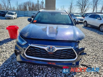Piąte zdjęcie samochodu w środku: 2024 TOYOTA HIGHLANDER HYBRID XLE VIN:5TDKBRCH8RS631694 - miniatura