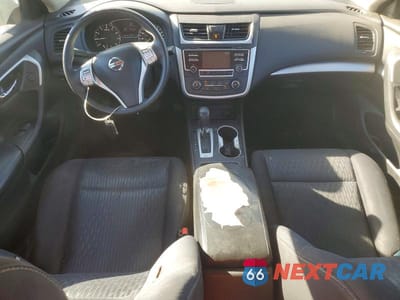 Zdjęcie 8 z 11 samochodu: 2016 NISSAN ALTIMA 2.5 VIN:1N4AL3AP8GC154544 - miniatura