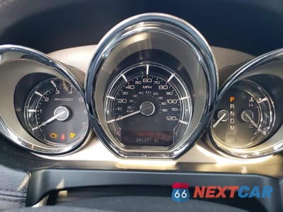 Zdjęcie 9 z 13 samochodu: 2010 LINCOLN MKT VIN:2LMHJ5FR7ABJ00356 - miniatura