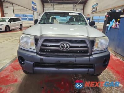 Piąte zdjęcie samochodu w środku: 2009 TOYOTA TACOMA BASE VIN:5TEUX42N89Z608293 - miniatura