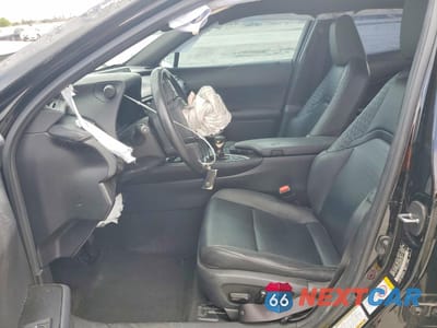 Zdjęcie 7 z 13 samochodu: 2019 LEXUS UX 200 BASE VIN:JTHY3JBH4K2014556 - miniatura