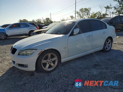 2011 BMW 328 I SULEV WBAPH5G56BNN59402 - główne zdjęcie licytacji z USA - miniatura